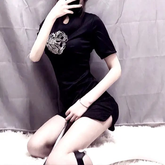 丘八艳史